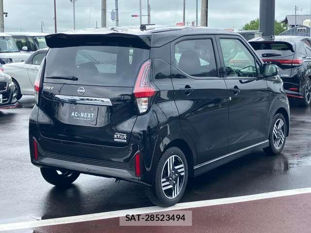Nissan DAYZ 2025-11 8365428-18