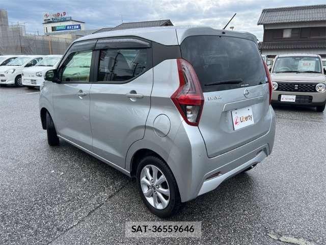 Nissan DAYZ 2021-05 8365503-9