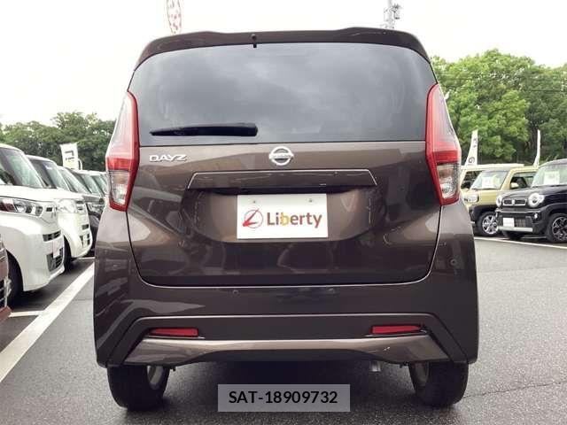 Nissan DAYZ 2022-03 8365482-19