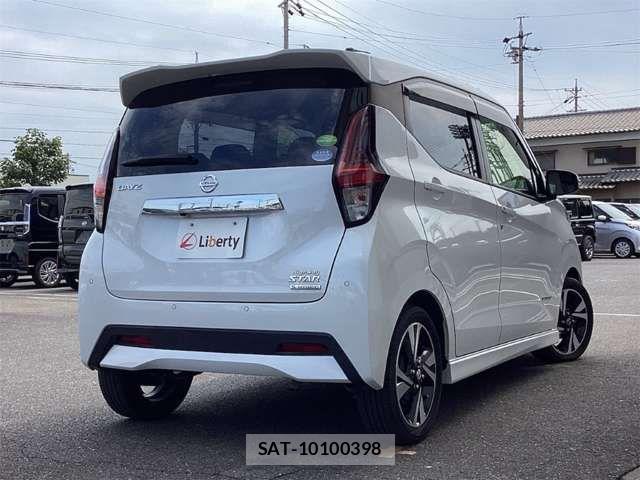 Nissan DAYZ 2019-07 8365439-6