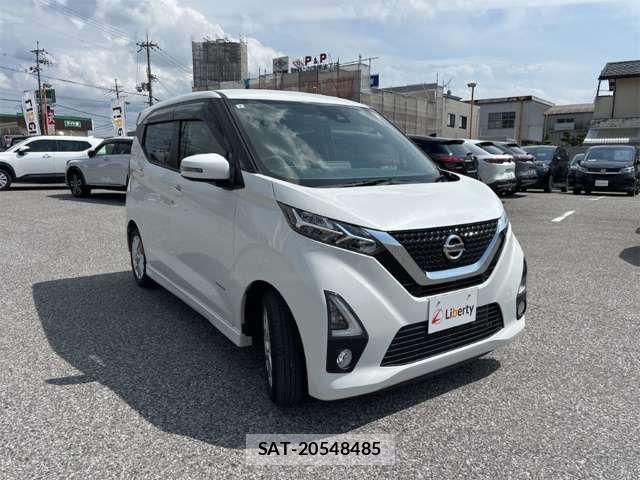 Nissan DAYZ 2019-07 8365437-5
