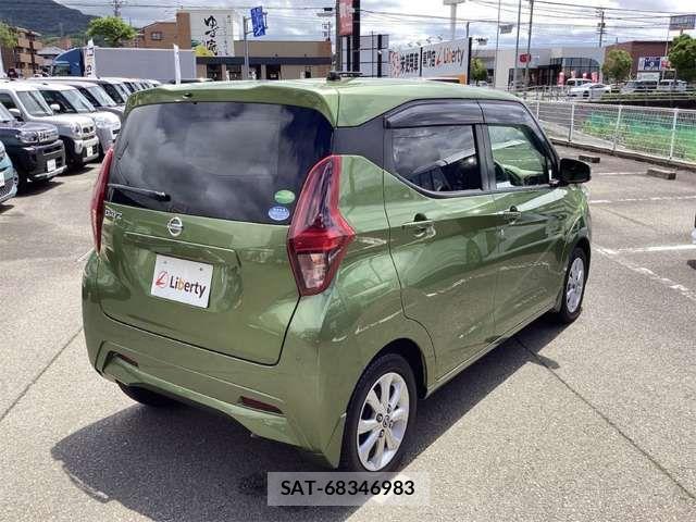 Nissan DAYZ 2020-02 8365485-5