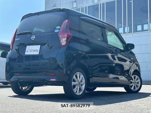 Nissan DAYZ 2019-06 8365490-10