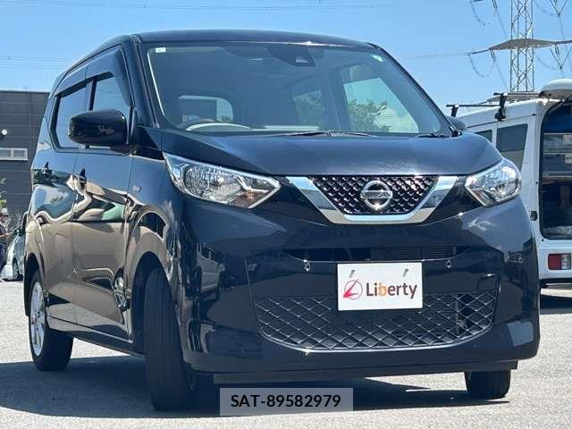 Nissan DAYZ 2019-06 8365490-8