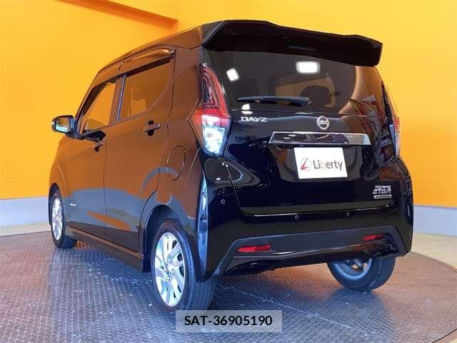 Nissan DAYZ 2022-02 8365441-10