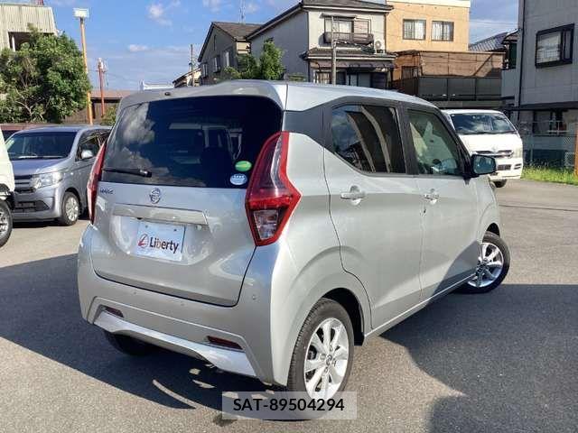 Nissan DAYZ 2019-03 8365501-7