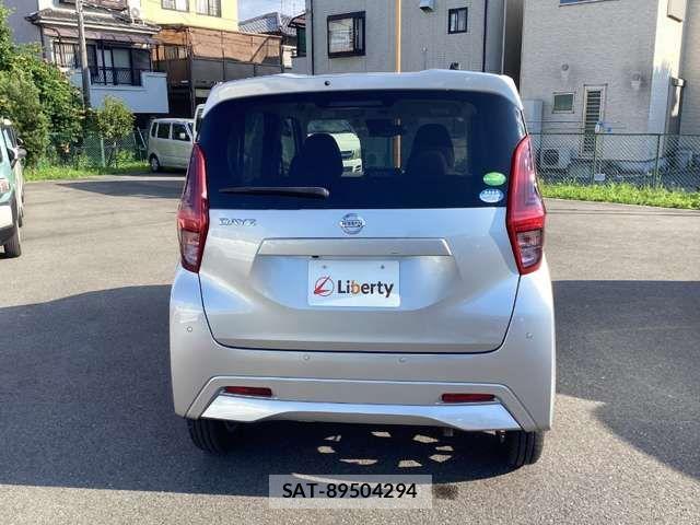 Nissan DAYZ 2019-03 8365501-8