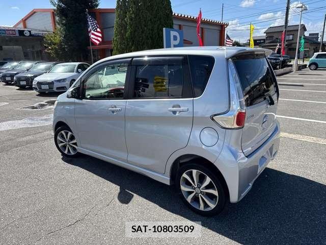Nissan DAYZ 2014-09 8365510-8