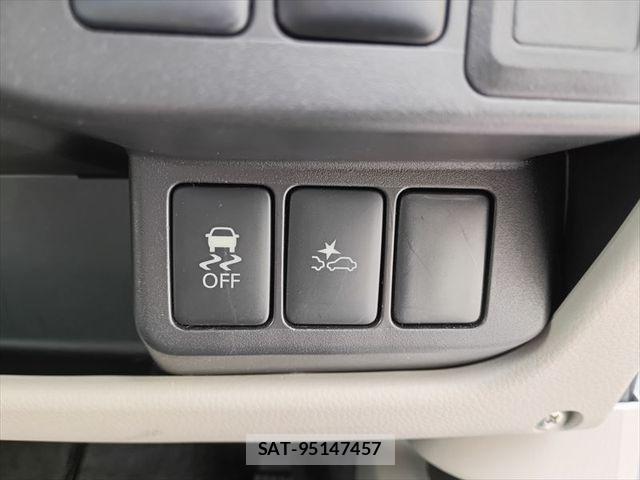 Nissan DAYZ 2015-06 8365526-25