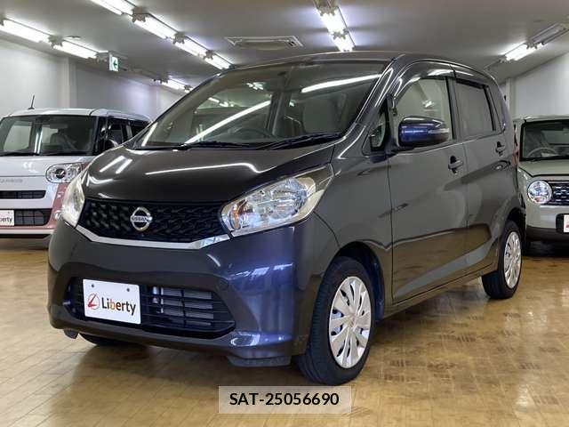 Nissan DAYZ 2013-11 8365520-11