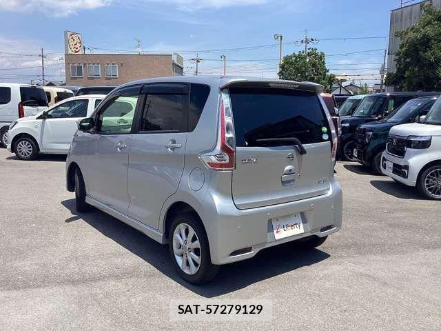 Nissan DAYZ 2018-09 8365519-17