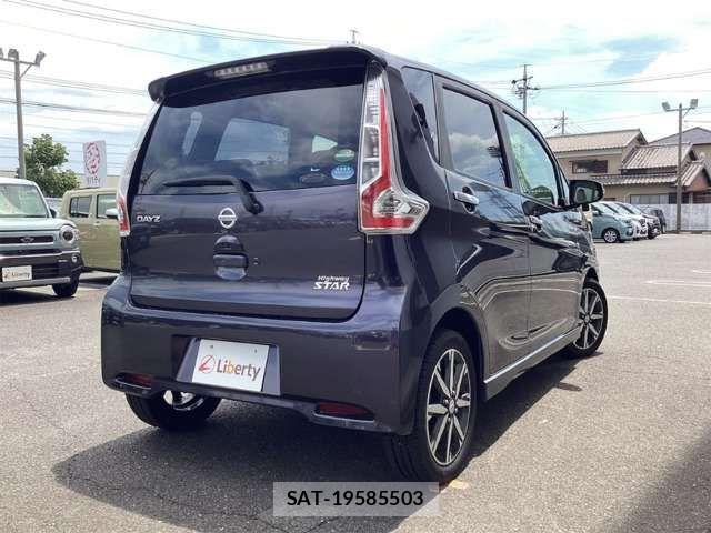 Nissan DAYZ 2017-09 8365502-12