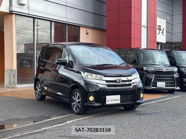 Nissan DAYZ 2018-05 8365477-9