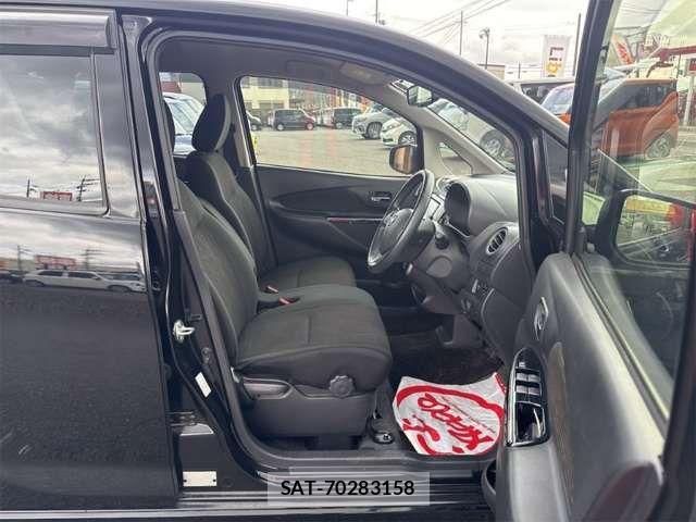Nissan DAYZ 2018-05 8365477-17