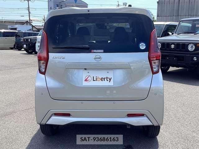 Nissan DAYZ 2022-02 8365455-11