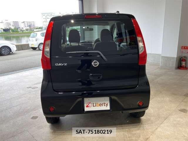 Nissan DAYZ 2016-02 8371593-11