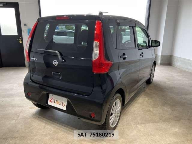 Nissan DAYZ 2016-02 8371593-12