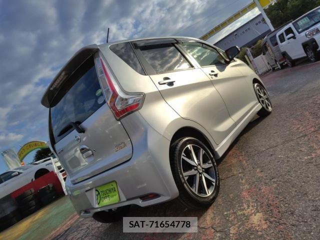 Nissan DAYZ 2017-12 8371585-25