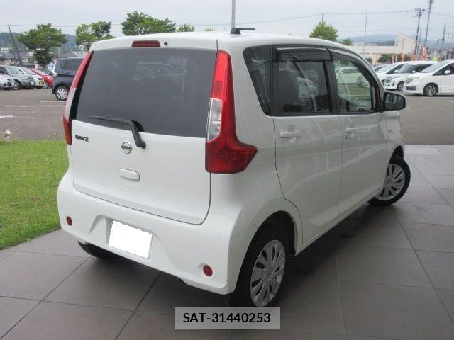 Nissan DAYZ 2016-11 8411949-2