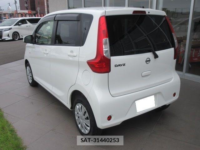 Nissan DAYZ 2016-11 8411949-4