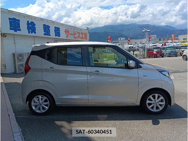 Nissan DAYZ 2022-07 8411933-10