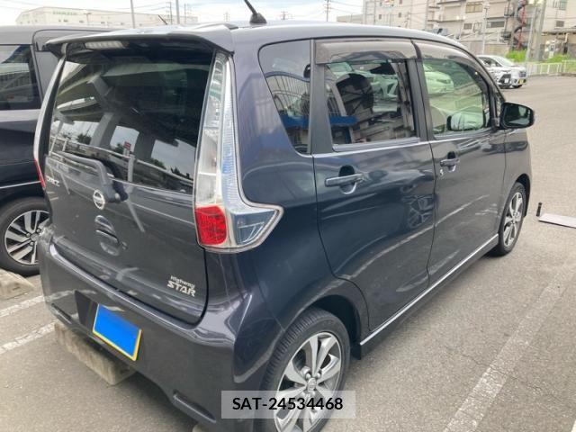 Nissan DAYZ 2014-06 8411968-1