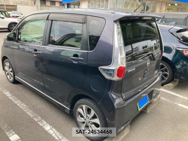 Nissan DAYZ 2014-06 8411968-3