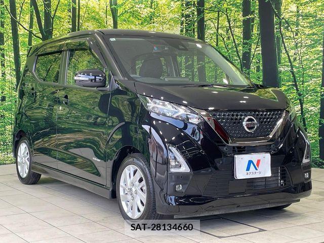 Nissan DAYZ 2022-10 8457318-15