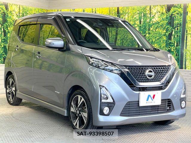 Nissan DAYZ 2019-09 8457330-15
