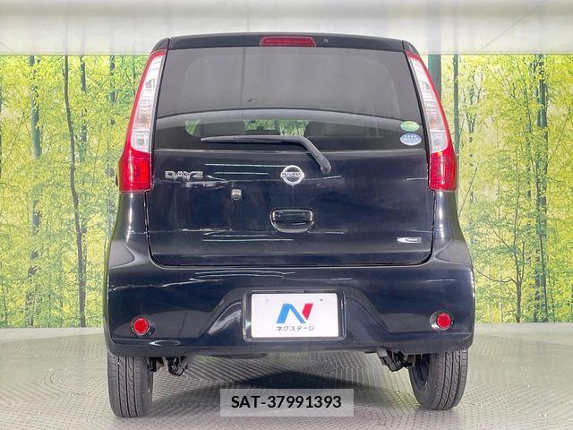 Nissan DAYZ 2013-09 8485266-14