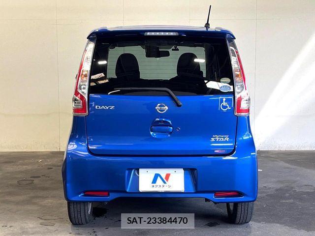Nissan DAYZ 2017-08 8485263-14