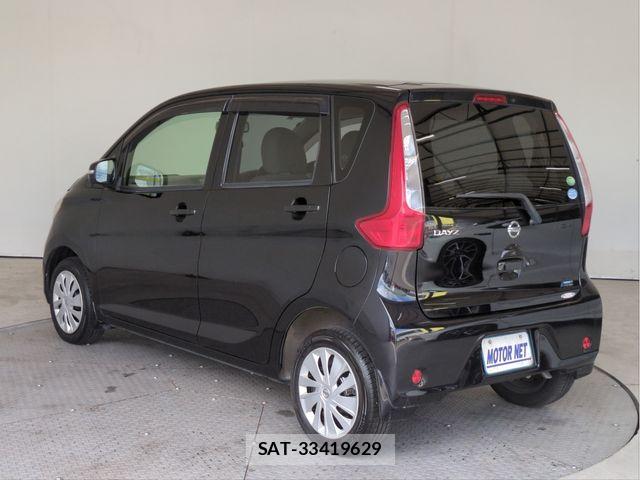 Nissan DAYZ 2013-10 8524324-18