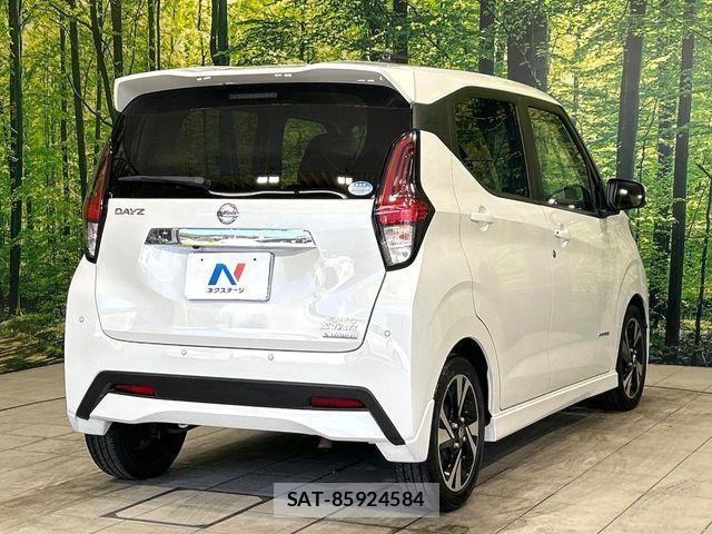 Nissan DAYZ 2019-11 8524313-16