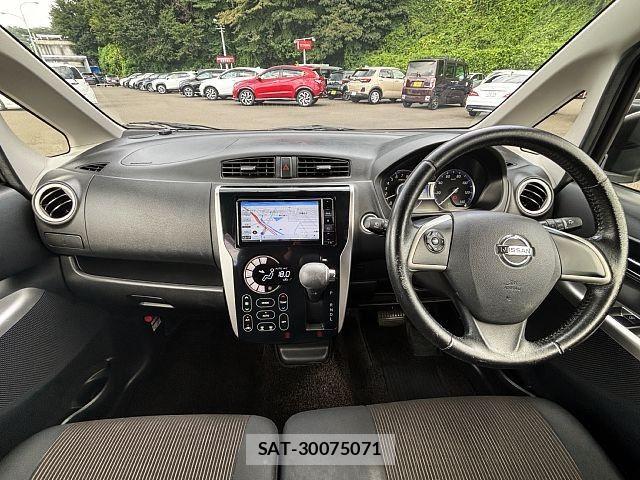 Nissan DAYZ 2015-04 8561668-1