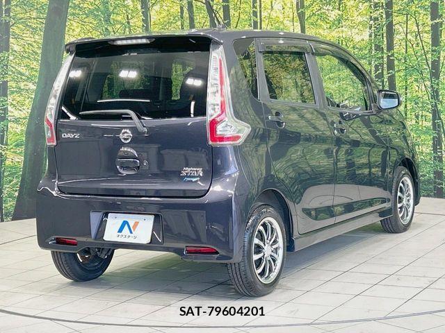 Nissan DAYZ 2016-02 8561666-16