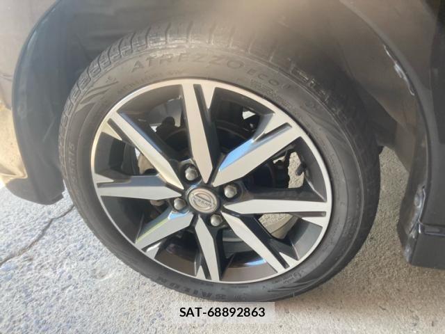 Nissan DAYZ 2018-01 8561669-11