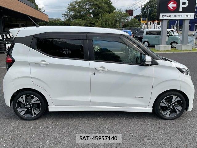 Nissan DAYZ 2021-08 8561650-16
