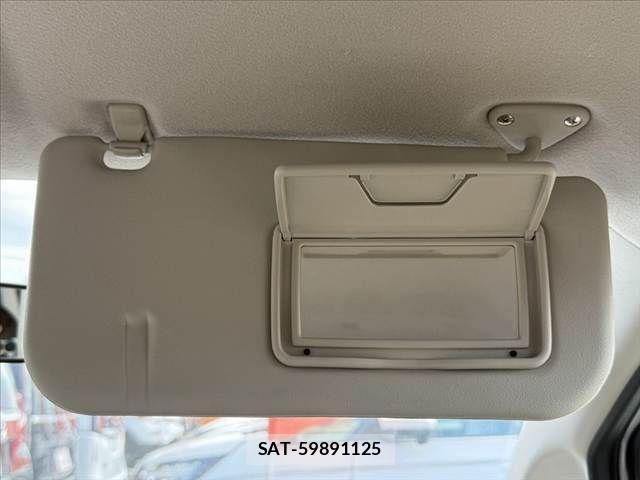 Nissan DAYZ 2013-10 8561670-25