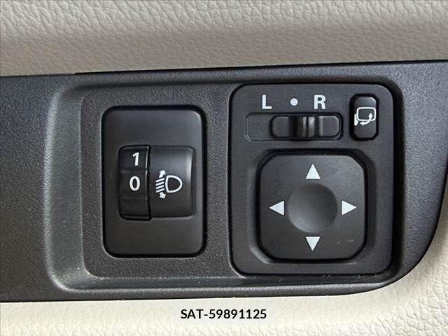 Nissan DAYZ 2013-10 8561670-3