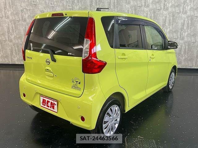 Nissan DAYZ 2018-09 8561665-7