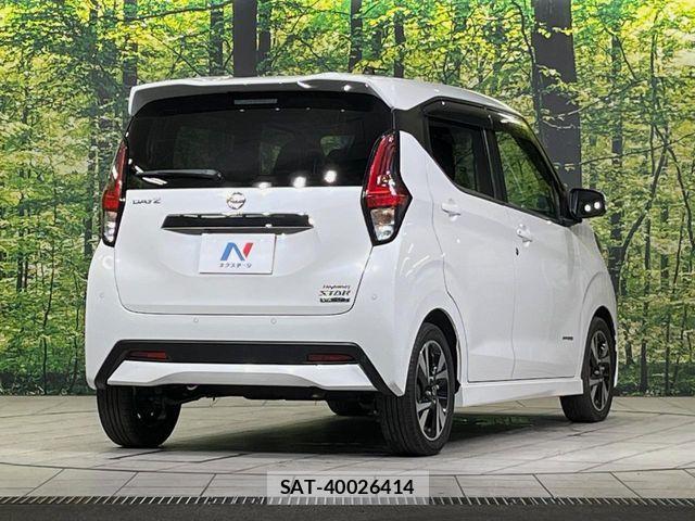 Nissan DAYZ 2020-04 8626425-16