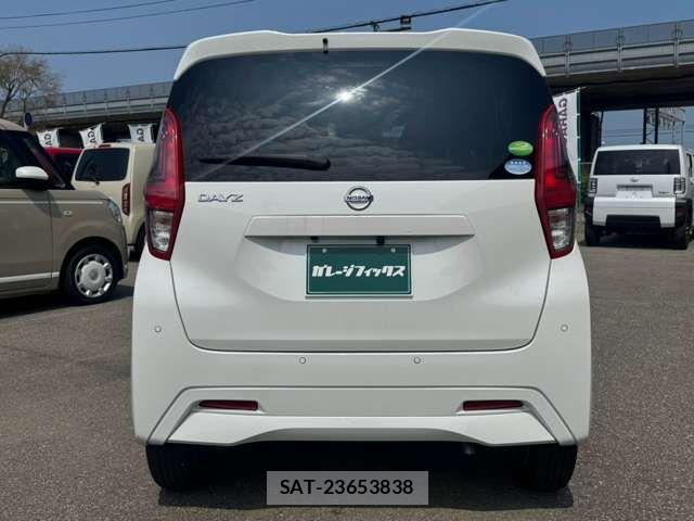 Nissan DAYZ 2021-04 8626419-10