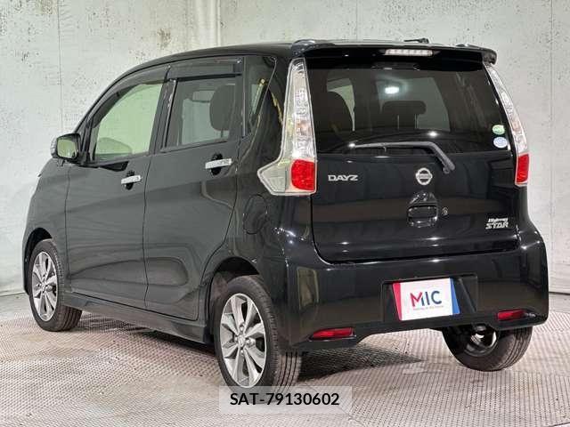 Nissan DAYZ 2015-06 8626436-6
