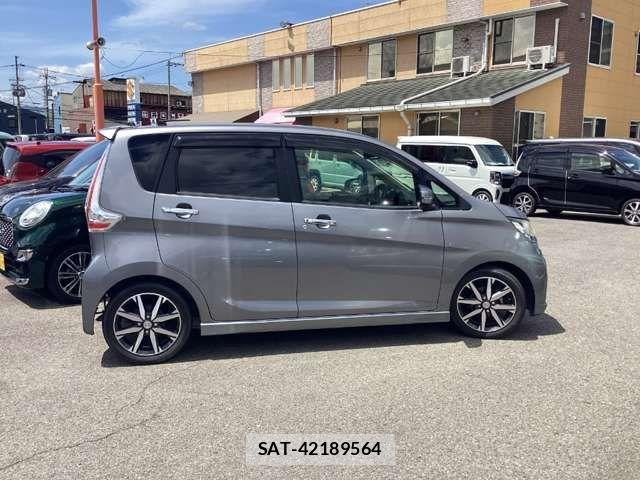 Nissan DAYZ 2018-10 8626427-12