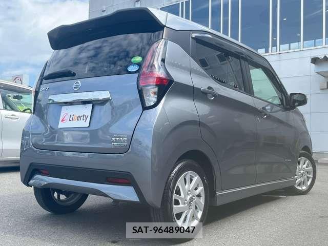 Nissan DAYZ 2020-11 8626422-19