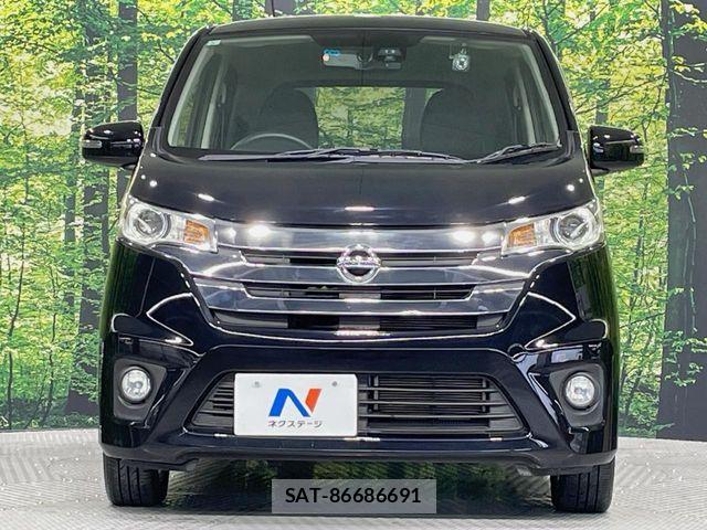 Nissan DAYZ 2015-05 8626437-13