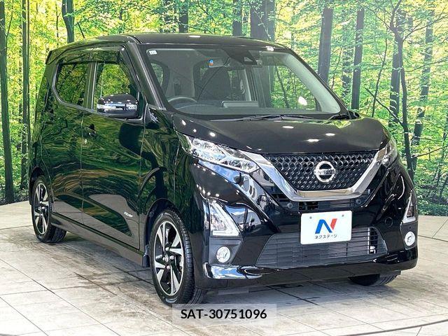 Nissan DAYZ 2019-12 8626414-15