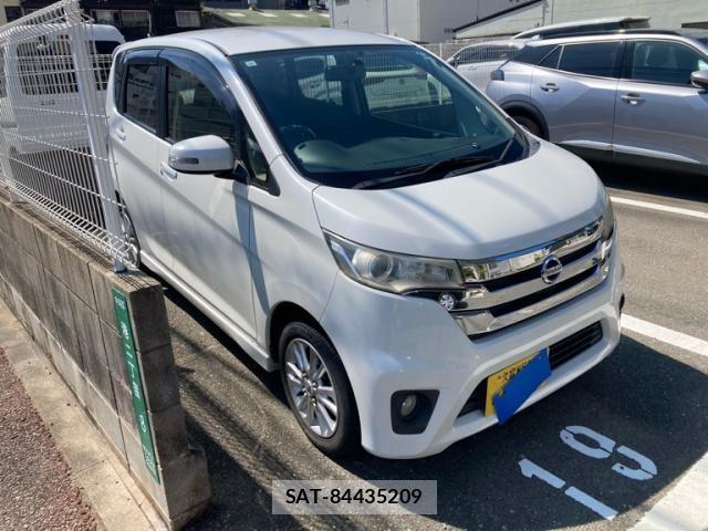 Nissan DAYZ 2013-10 8626450-0