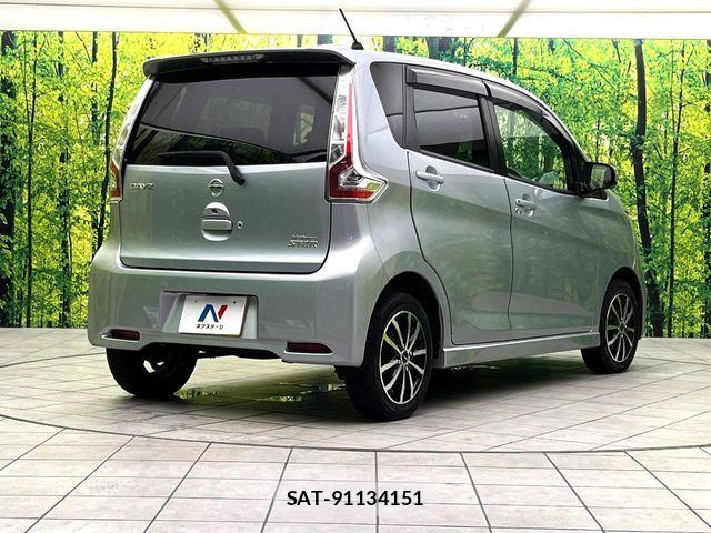 Nissan DAYZ 2014-08 8666049-16