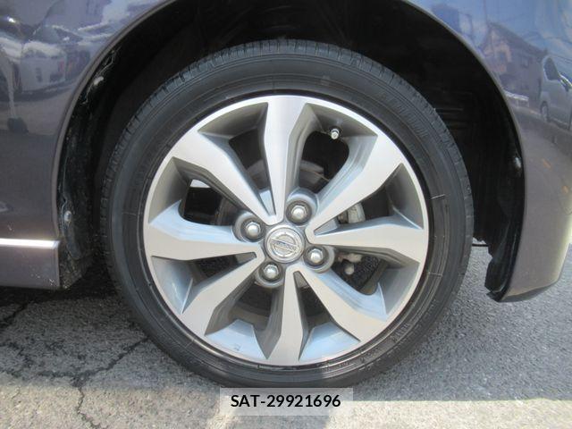 Nissan DAYZ 2013-10 8658712-13